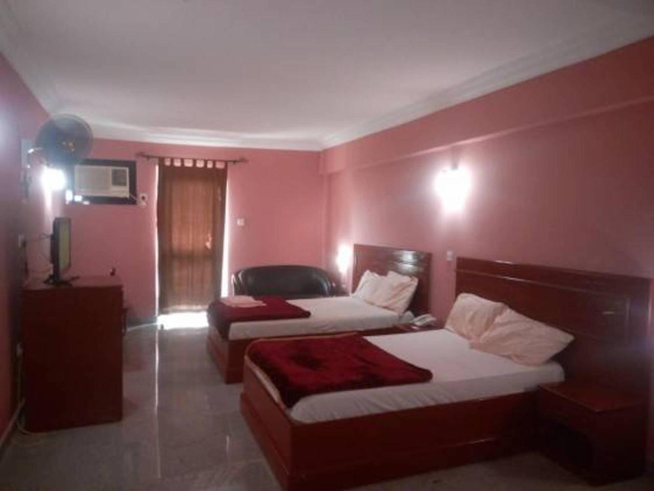 Hotel Newcastle Lagos Exterior foto